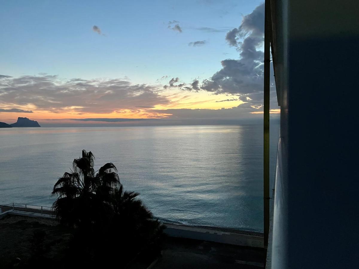 *Blue Sea Studio Altea * At The Beach Экстерьер фото